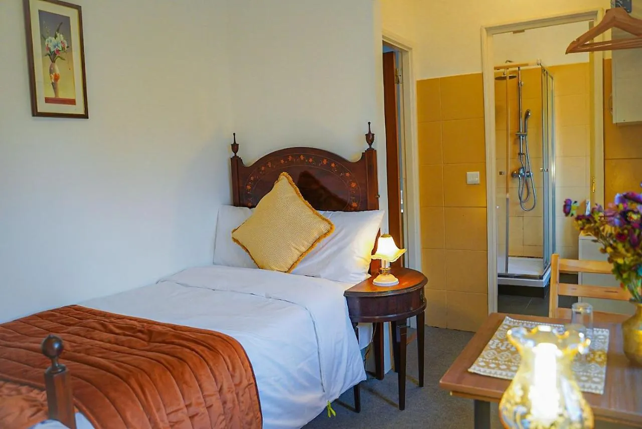 Residencial Airside Palace Lisbona Affittacamere